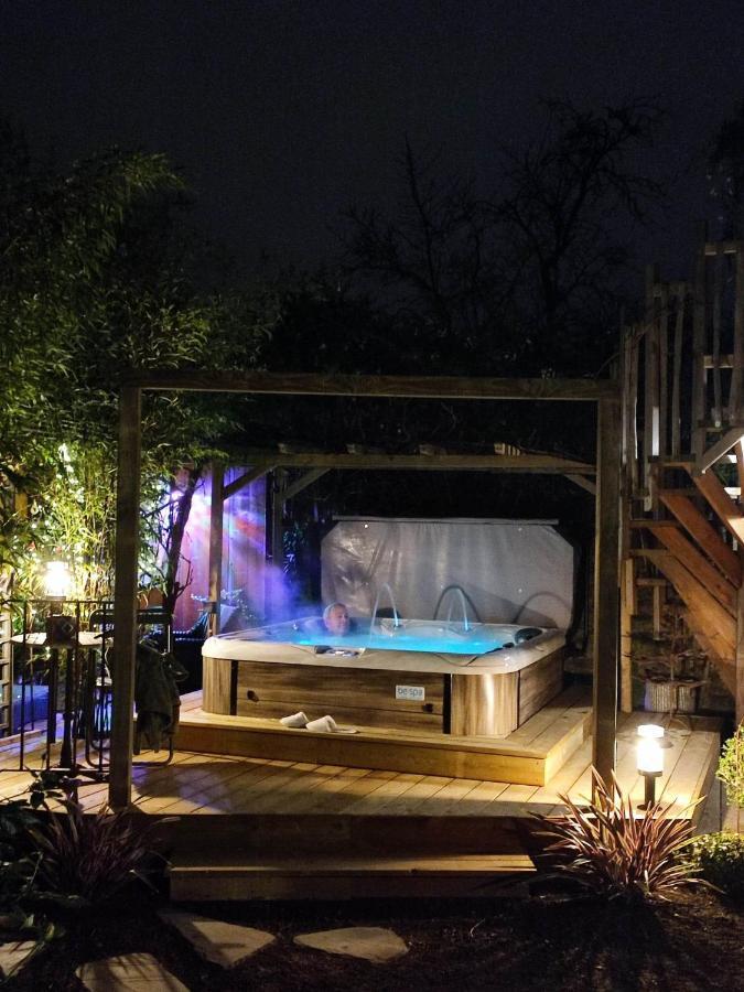 La Cabane Du Bon Chemin ,Spa Laval  Ngoại thất bức ảnh